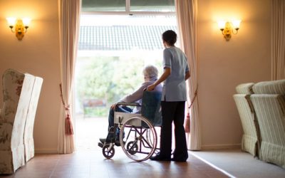 Live-in Dementia Care or Care Homes: What’s the Difference?